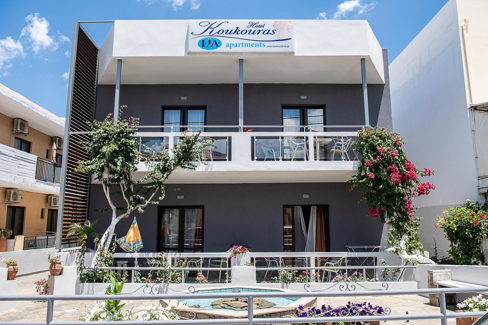 Lia Beachfront Apartments Stalós Eksteriør bilde