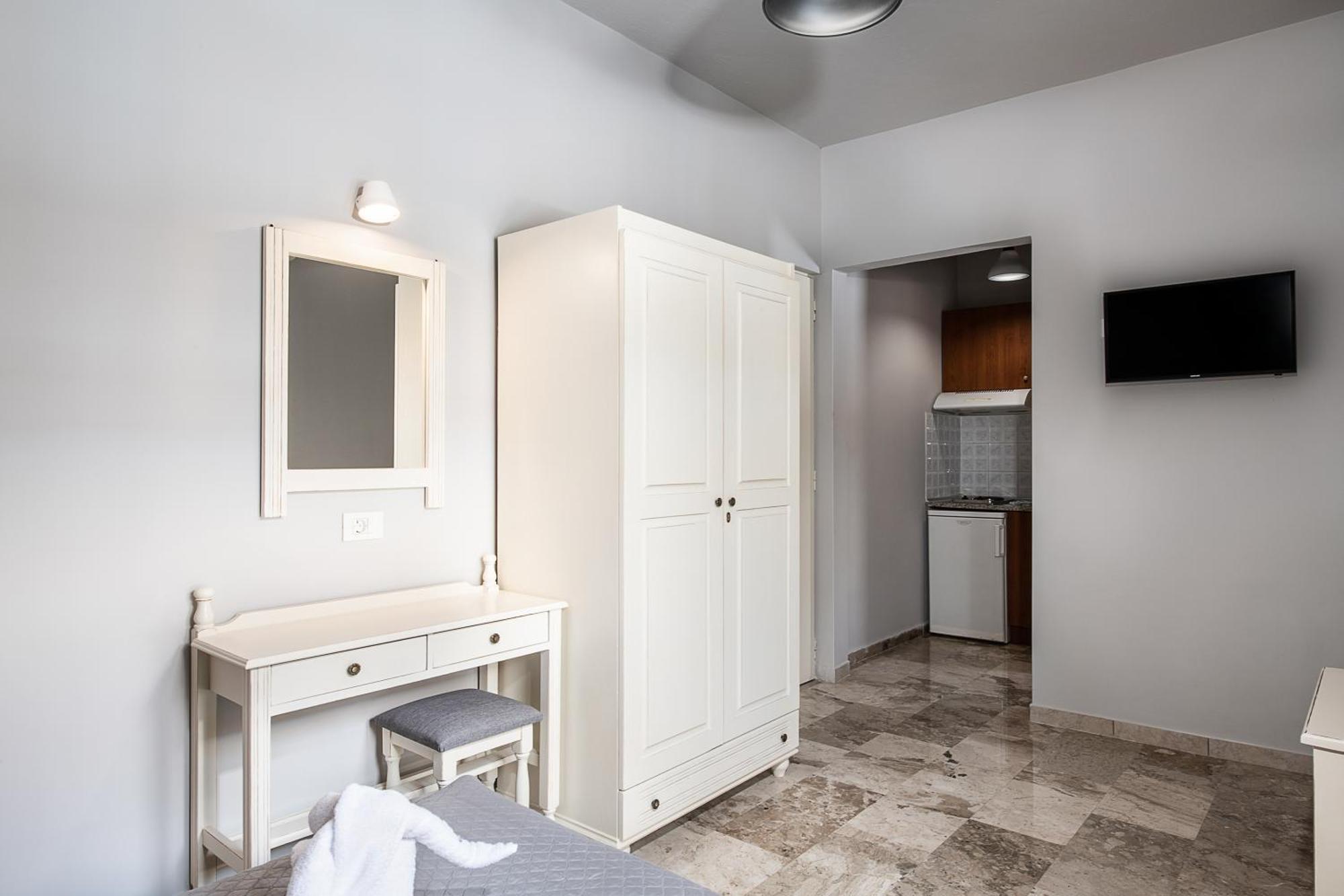 Lia Beachfront Apartments Stalós Rom bilde
