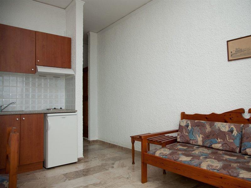 Lia Beachfront Apartments Stalós Eksteriør bilde
